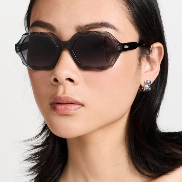 CHLOE Scalloped Acetate Sunglasses/ BNWT - Picture 2 of 4